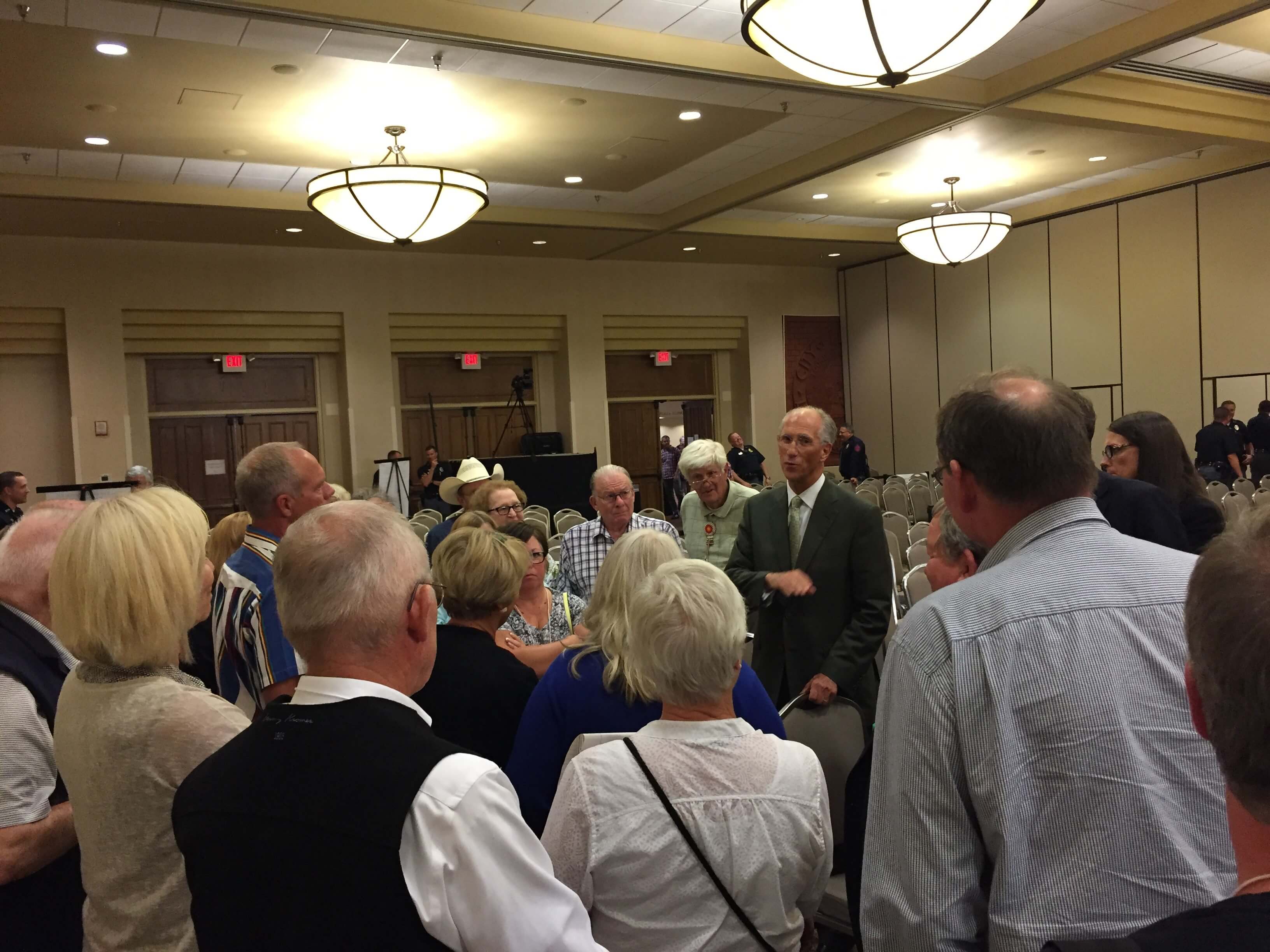 Attorney David Domina addresses a crowd at the hearing over the Keystone XL pipeline.